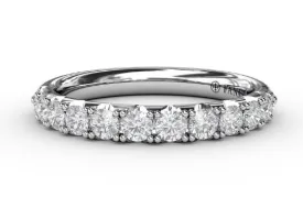 Pavé Diamond Anniversary Band